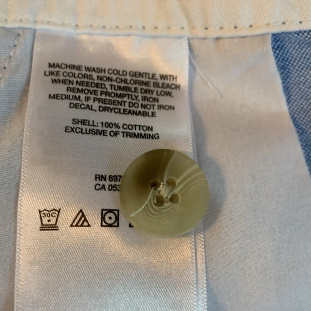 Columbia women’s light blue shorts size 10-L